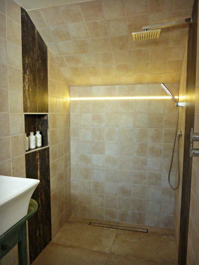 Villa Breeze Boutique Guest Rooms, Marbella Sitio de Calahonda Dış mekan fotoğraf