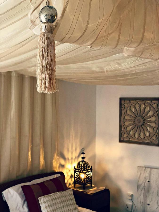Villa Breeze Boutique Guest Rooms, Marbella Sitio de Calahonda Dış mekan fotoğraf